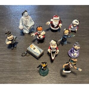 2004 Santa Claus Is Coming To Town Christmas Ornaments Set Of 11 Memory Lane